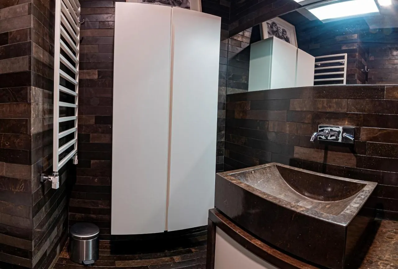 밀라노 Stylish Loft 아파트